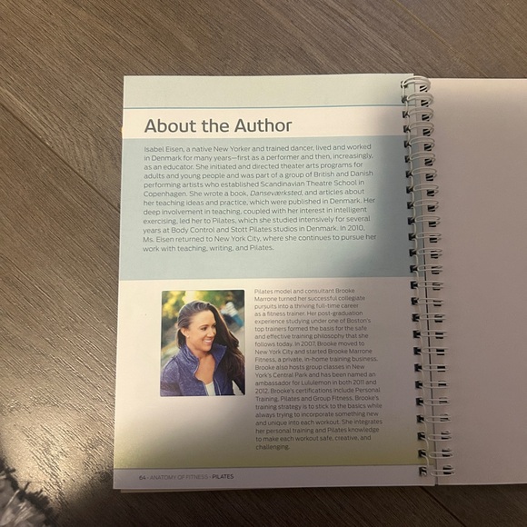 💙BOGO💙 Anatomy of Fitness Pilates Book by Isabel Eisen - Picture 3 of 4